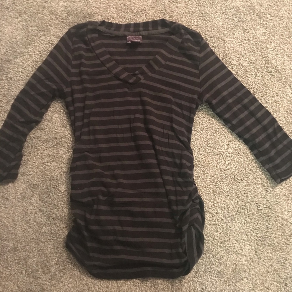 Maternity shirt